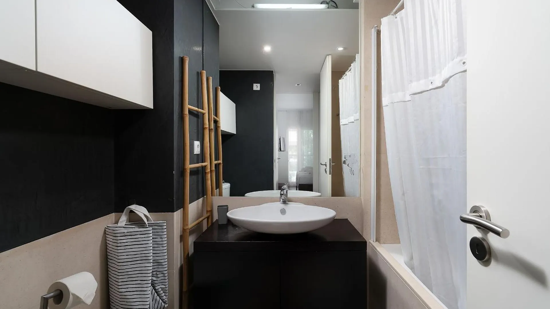 2 Bdr Apartment W/Pool And Jacuzzi By Lovelystay Portimão