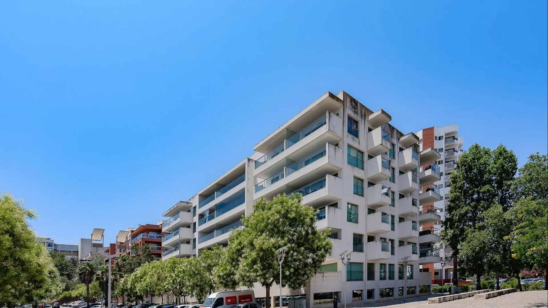 2 Bdr Apartment W/Pool And Jacuzzi By Lovelystay Portimao